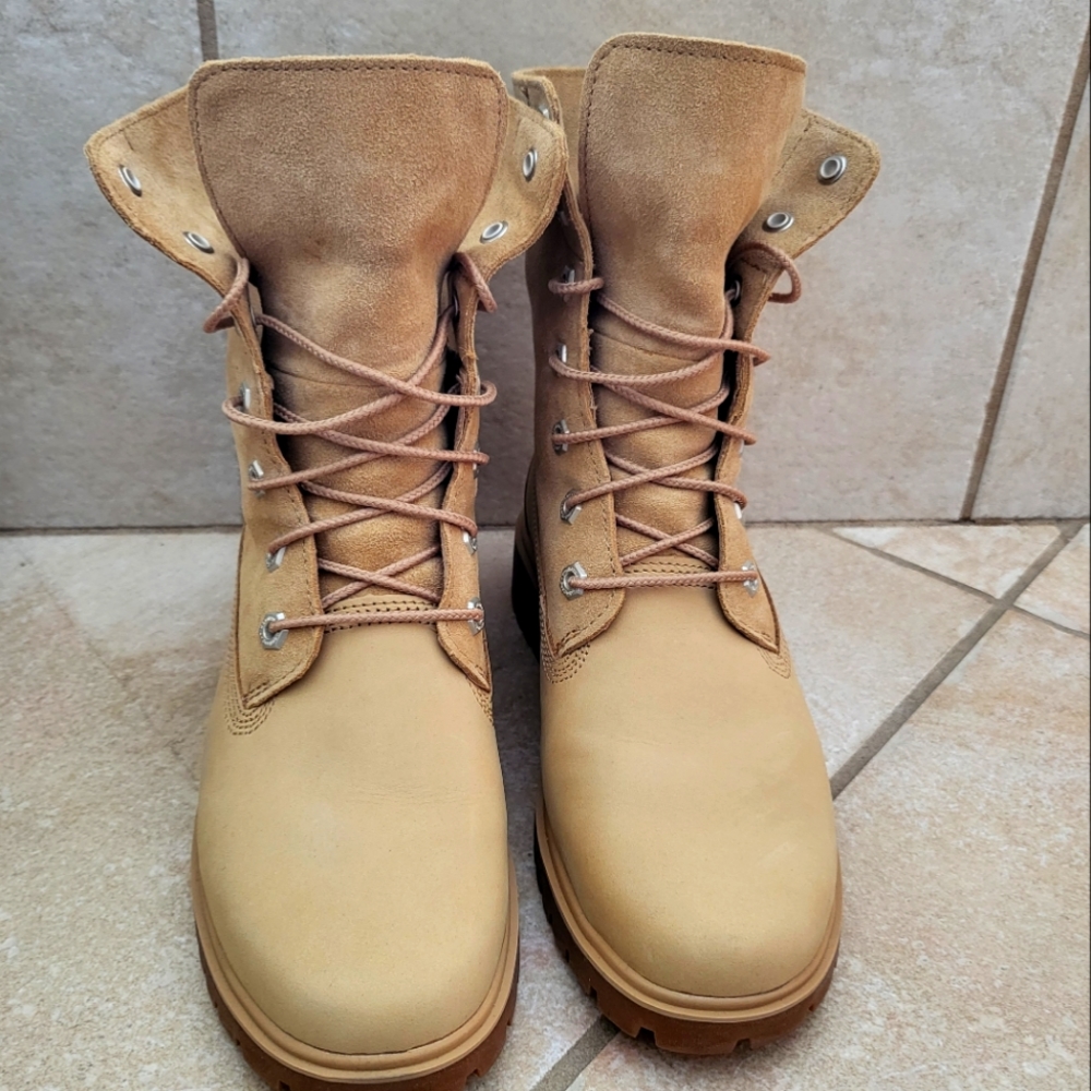 SOLD Timberland Women's Boots size 8
